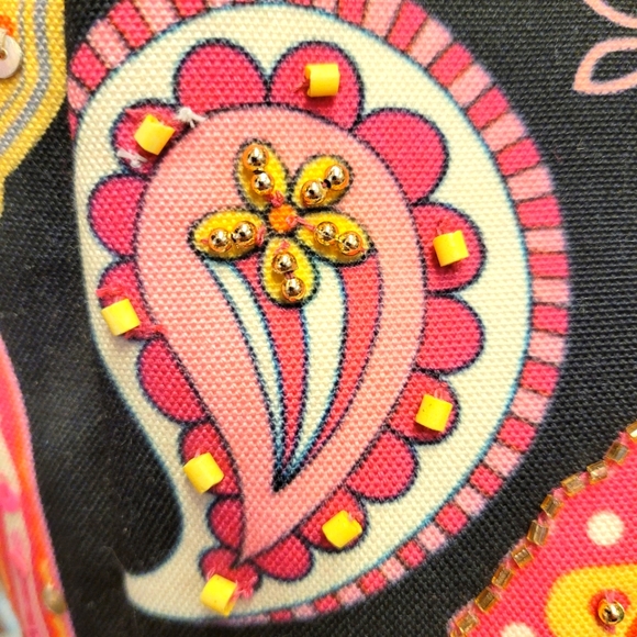 America & Beyond Tote - Picture 7 of 8